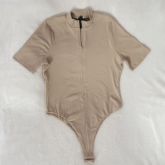 NWT Zip Front Bodysuit - Picture 5 of 15